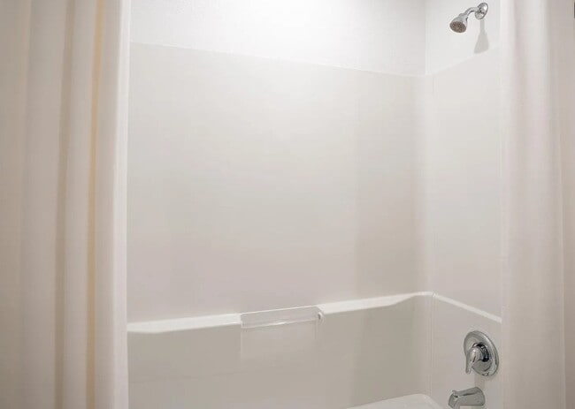 Building Photo - 430 Southern Magnolia Wy