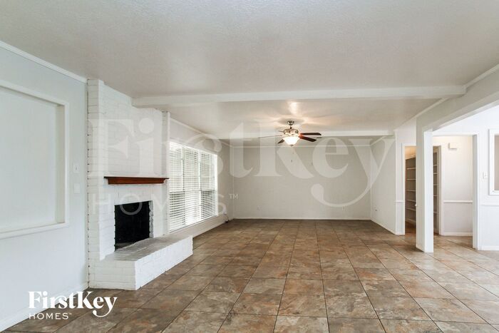 Building Photo - 7006 Falling Waters Dr