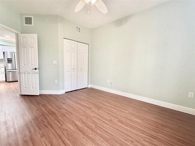 Building Photo - 3020 Alcazar Pl