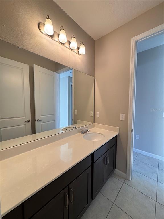 Building Photo - 541 Buchannan Dr