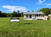 Building Photo - 114 Melton St