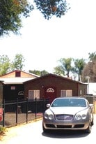 Building Photo - 170 E Claremont St