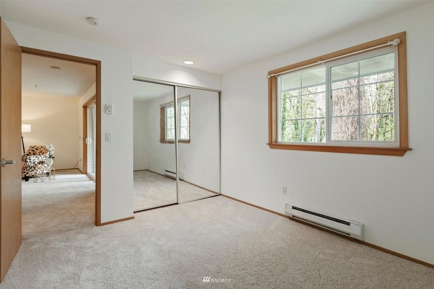 Building Photo - 23335 Cedar Way