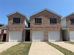Building Photo - 4029 Preferred Pl