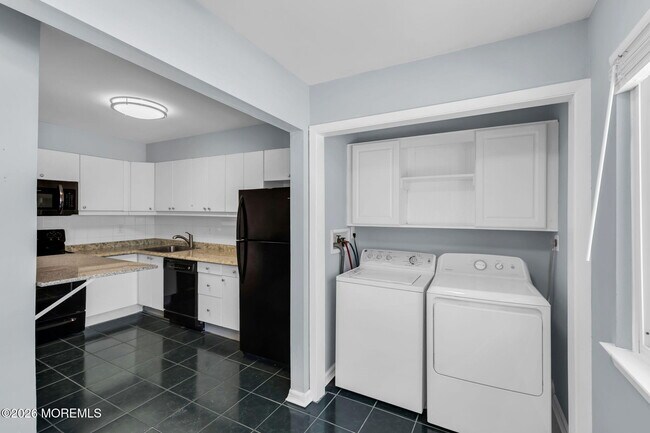 Building Photo - 54 Ellen Heath Dr