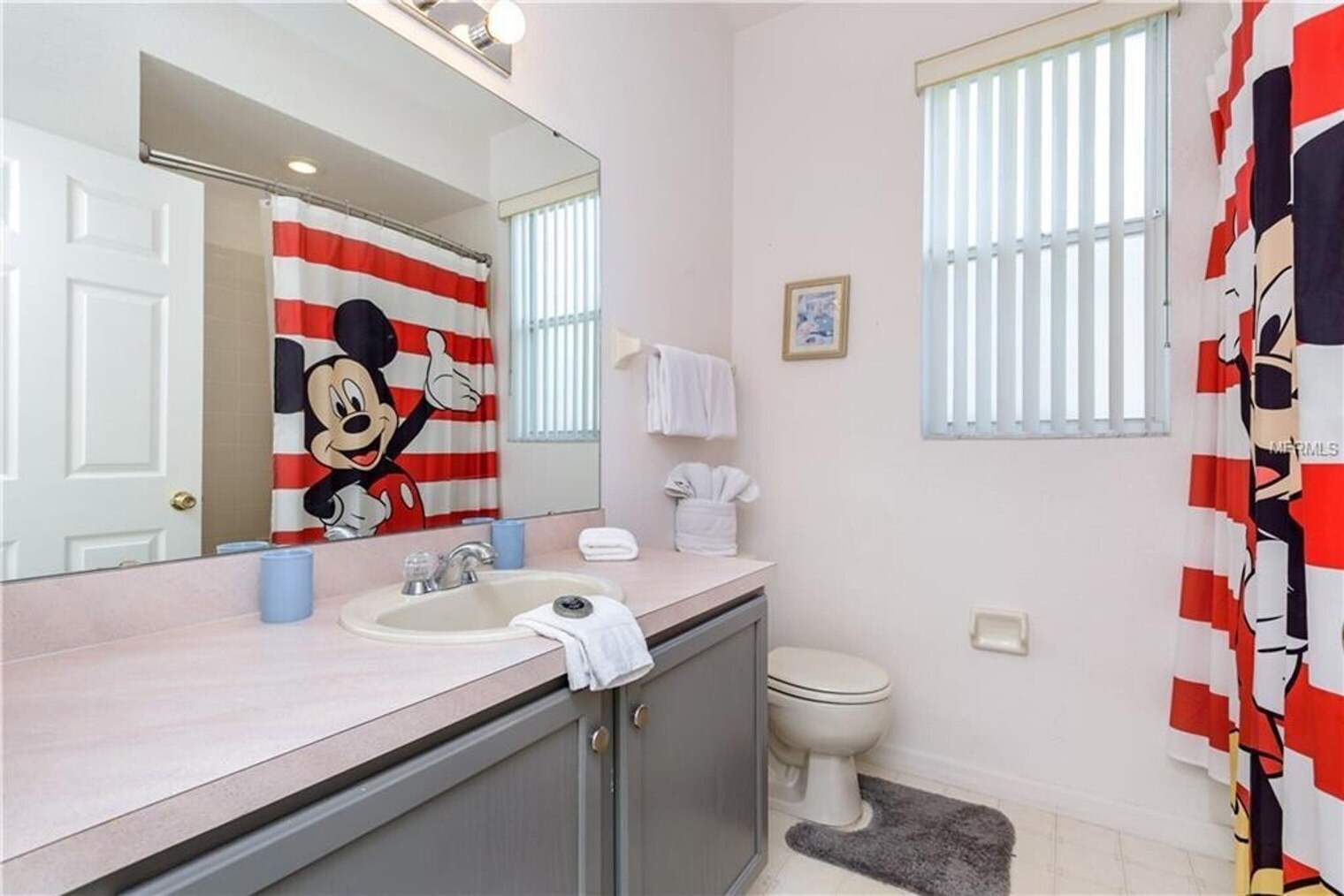 Building Photo - 315 Nottingham Way