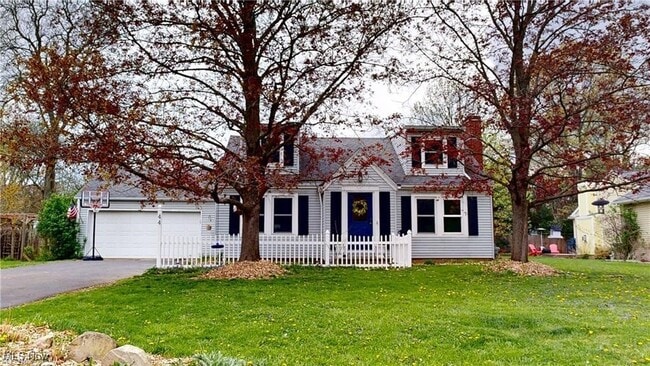 Primary Photo - 44 Colony Dr