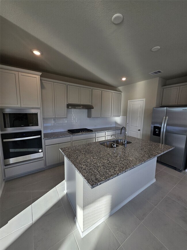 Building Photo - 426 Twilight Mdw Wy