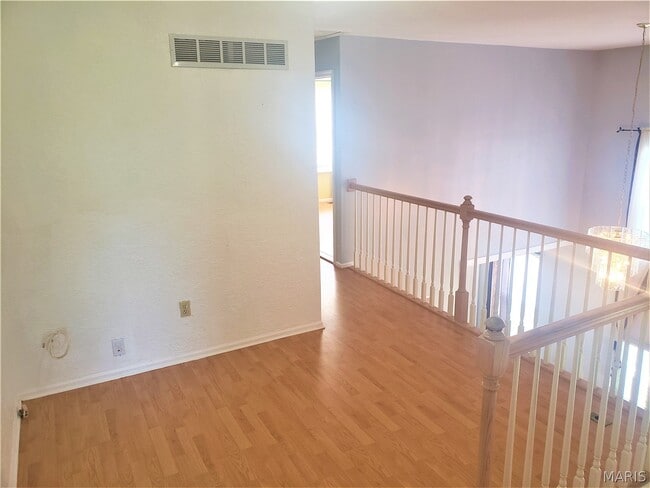 Building Photo - 16707 Hickory Meadows Ct