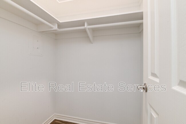 Building Photo - 4737 34th St