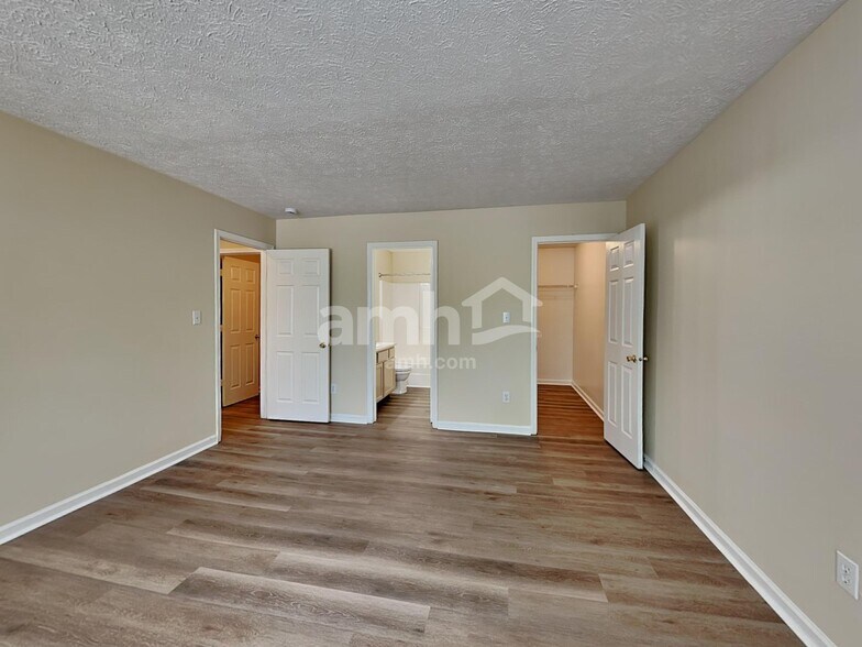 Building Photo - 11134 Steelwater Ct