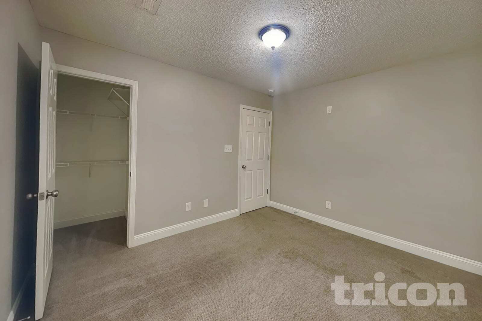 Building Photo - 13706 Traherne Ct