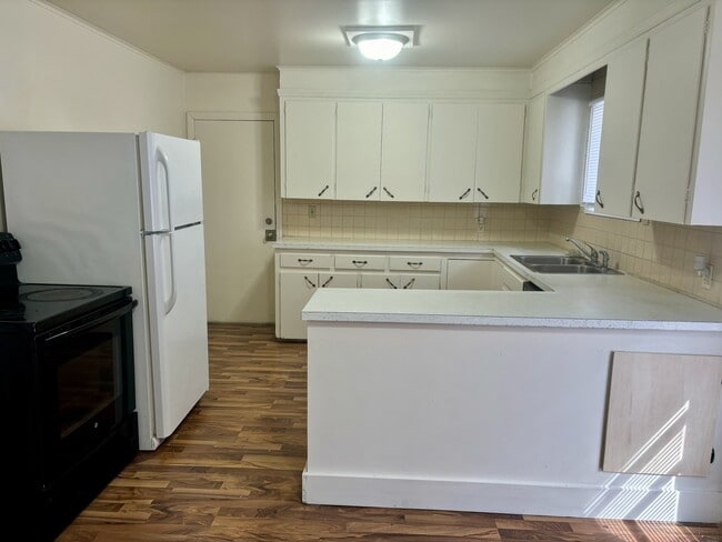 Building Photo - 509 136th Ave