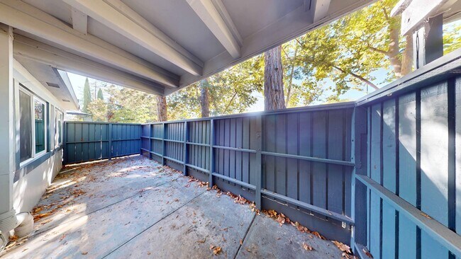 Building Photo - 450 Alameda del Prado
