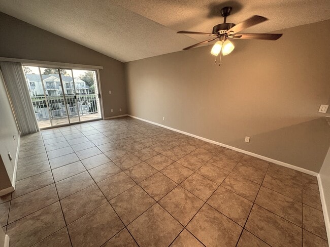 Building Photo - 2544 Woodgate Blvd