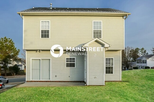 Building Photo - 3 Bedroom Pet-Friendly Home in Concord, NC with Main Street Renewal