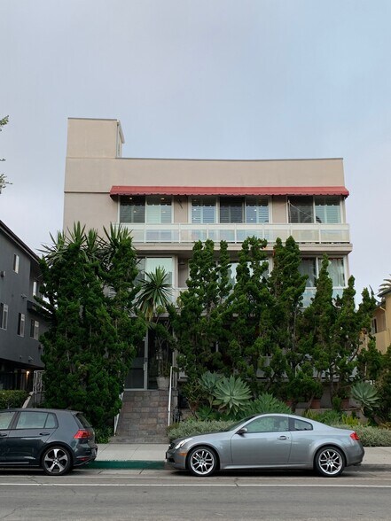 Building Photo - 1017 2nd St