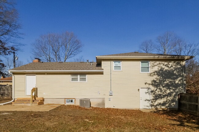 Building Photo - 1202 Baltimore St