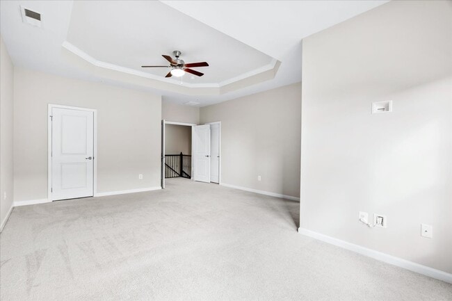 Building Photo - 6026 Forum Sq