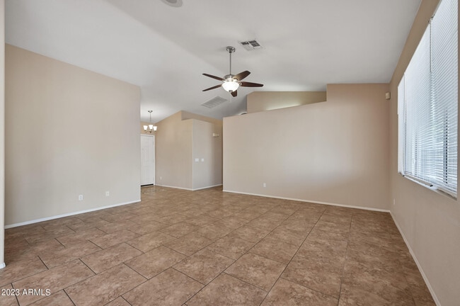 Building Photo - 16122 W Desert Bloom St