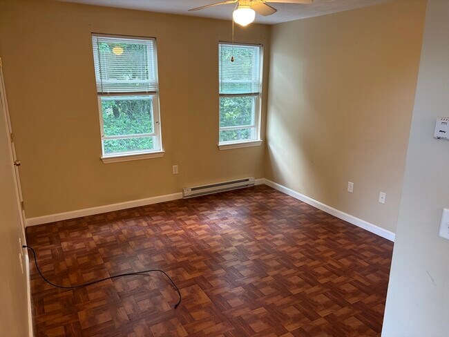 Building Photo - 15 Highland Ave