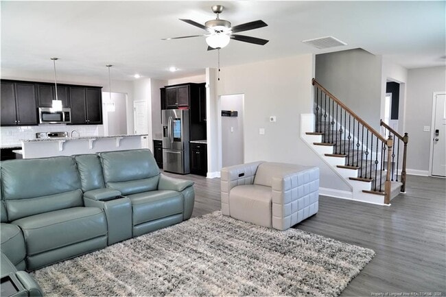 Building Photo - 113 Nairn St