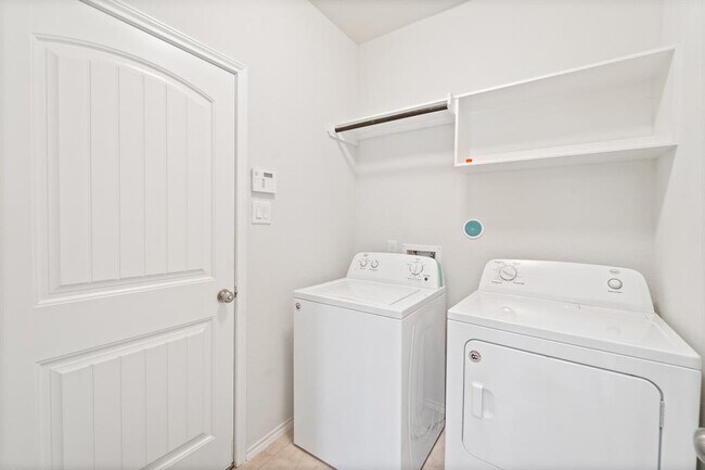 Building Photo - 4205 Birch Colony Ct