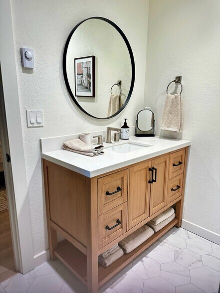 Primary bathroom - 128 Mallard Loop