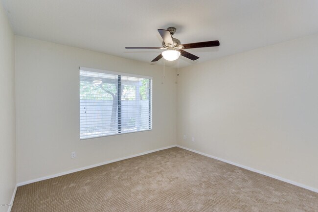 Building Photo - 5237 W Jupiter Way N