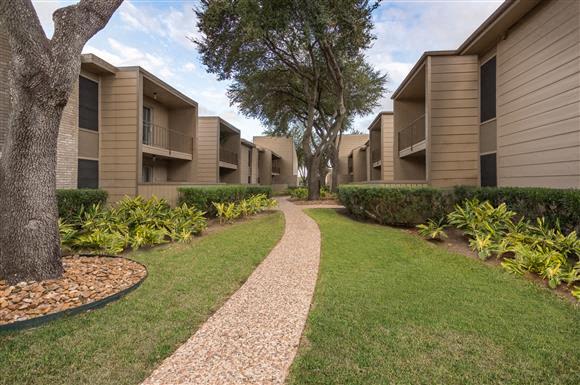 Building Photo - Stone Forest Apartments