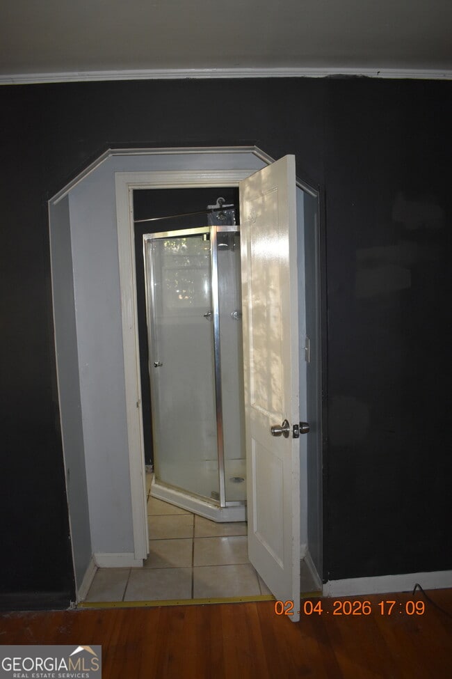 Building Photo - 1088 Radio Dr