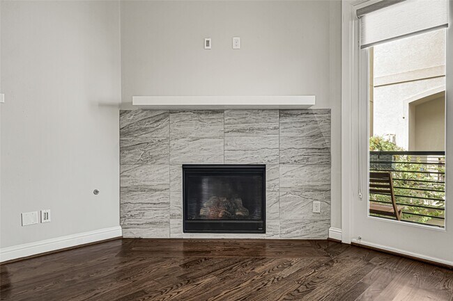 Building Photo - 5514 Petty St