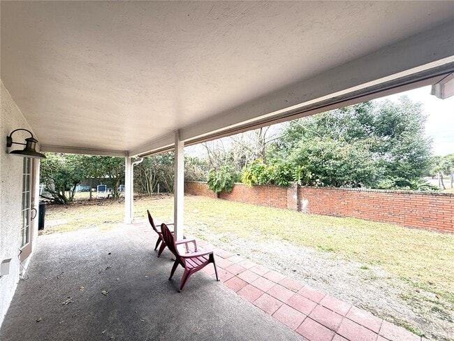 Building Photo - 159 Stillwater Dr