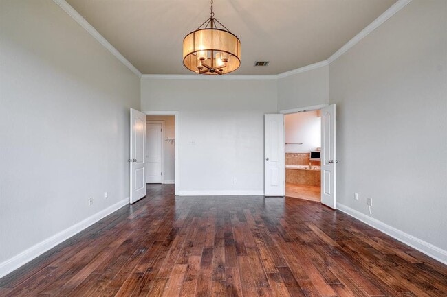 Building Photo - 9215 Spicebrush Dr