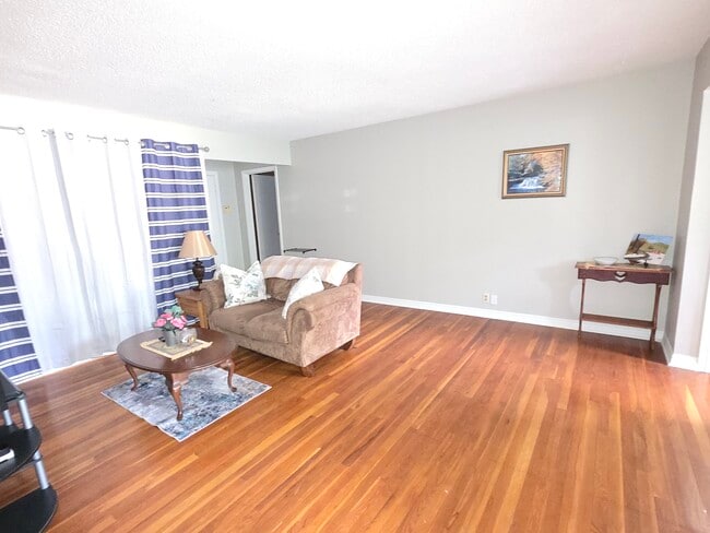 Building Photo - 2350 S Erie St