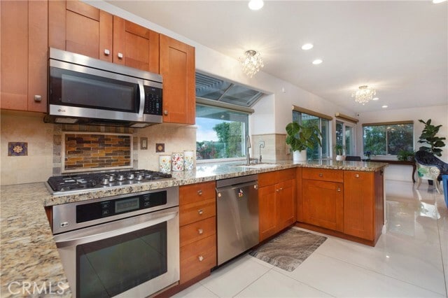 Building Photo - 54 Richmond Hill