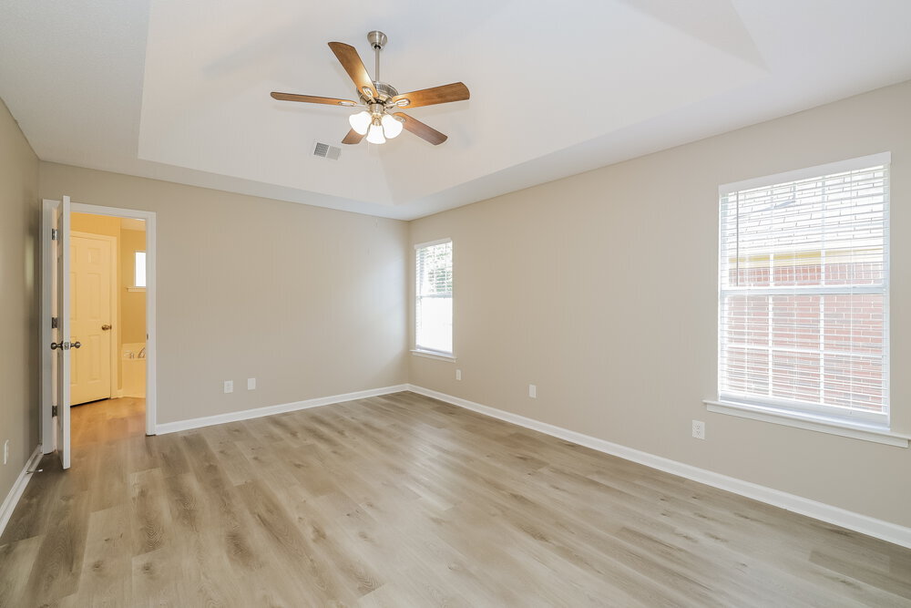 Building Photo - 1424 Radley Cove