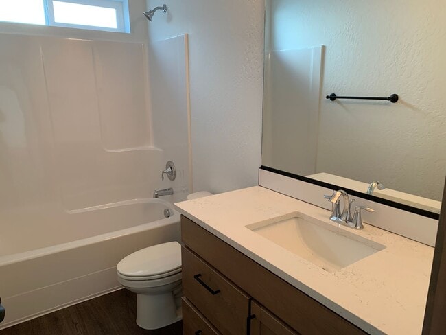 Building Photo - Rathdrum Rancher