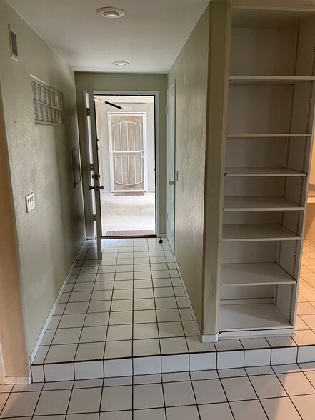 Building Photo - 3003 Harbor Blvd