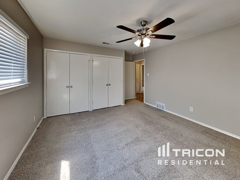 Building Photo - 611 Madison Ct