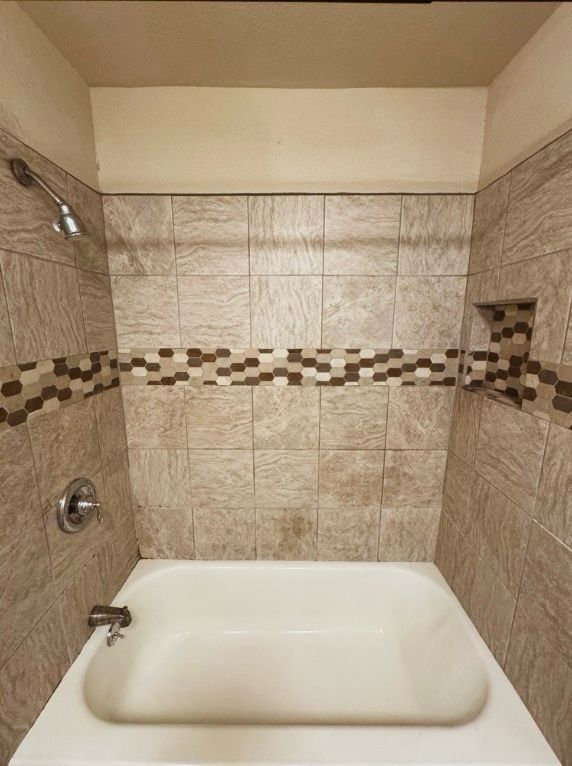 Building Photo - 2528 McFerrin Ave