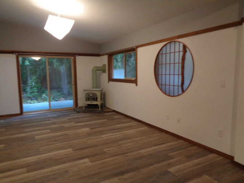 Building Photo - 9120 177th Ave NE