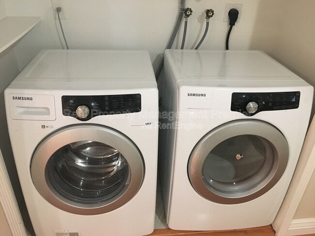 Building Photo - 12885 Connecticut St