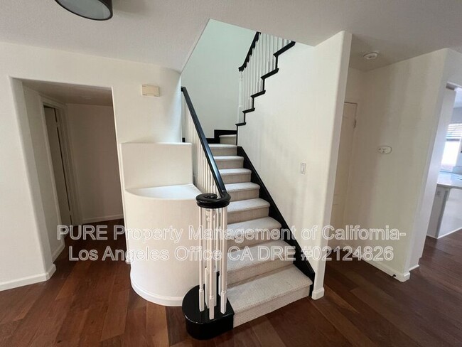 Building Photo - 2801 Sepulveda Blvd