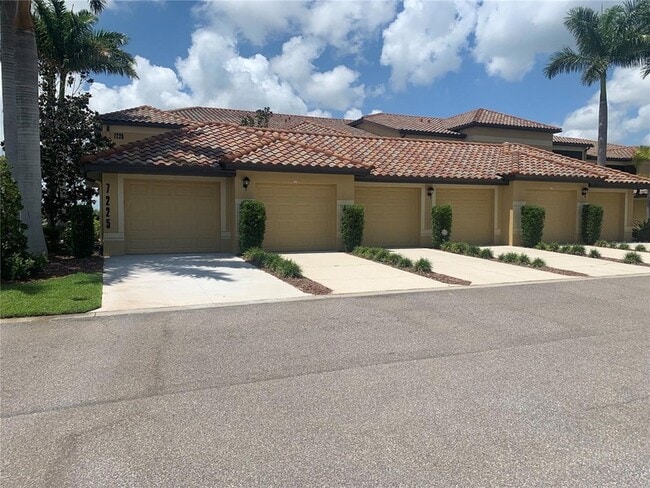 Building Photo - 7225 River Hammock Dr