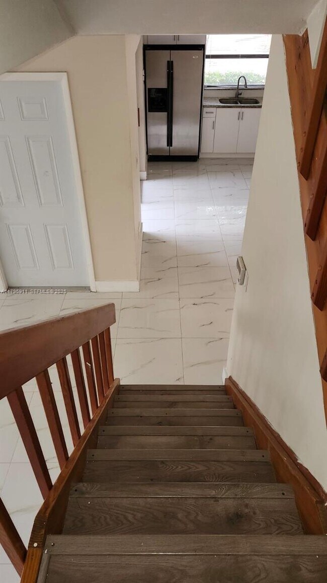 Building Photo - 14293 SW 94th Cir Ln