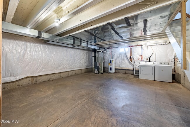 Building Photo - 1112 Western Ave