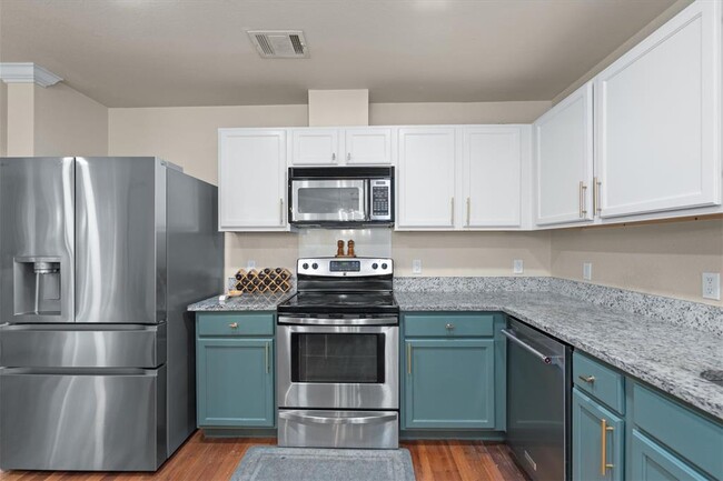 Building Photo - 1509 Shady Creek Trail