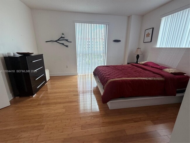 Building Photo - 7275 SW 89th St