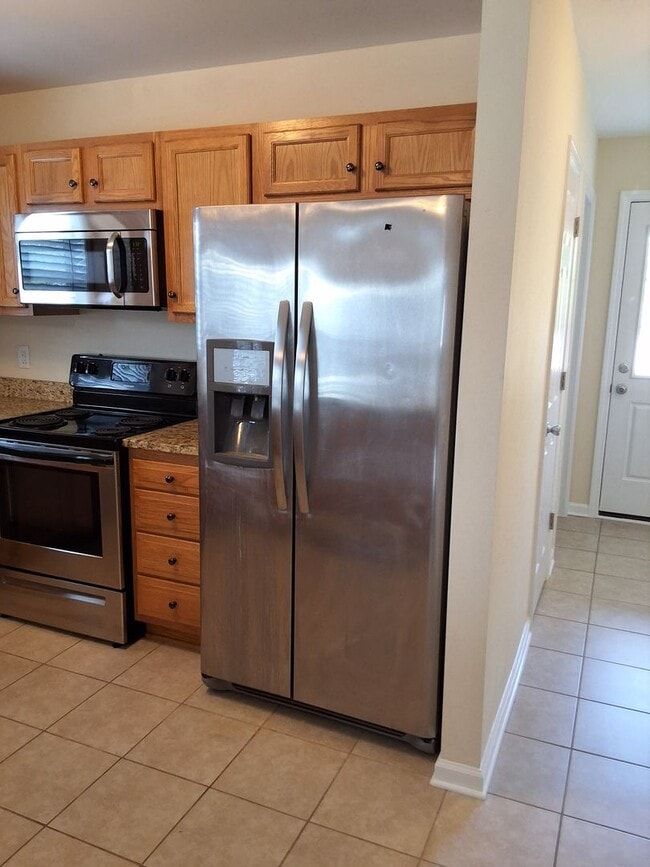 Building Photo - 509 Pine St